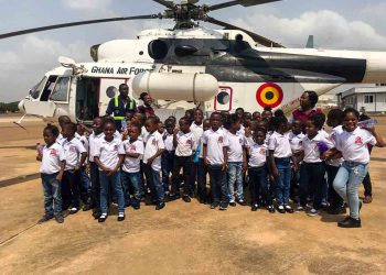 Year 1 Visit to the Airforce base (3)