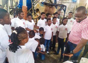 Year 5 Visit to Panbrose Salt Factory (1)